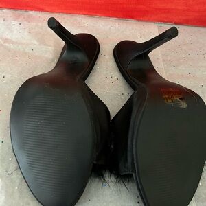 Black feather mules